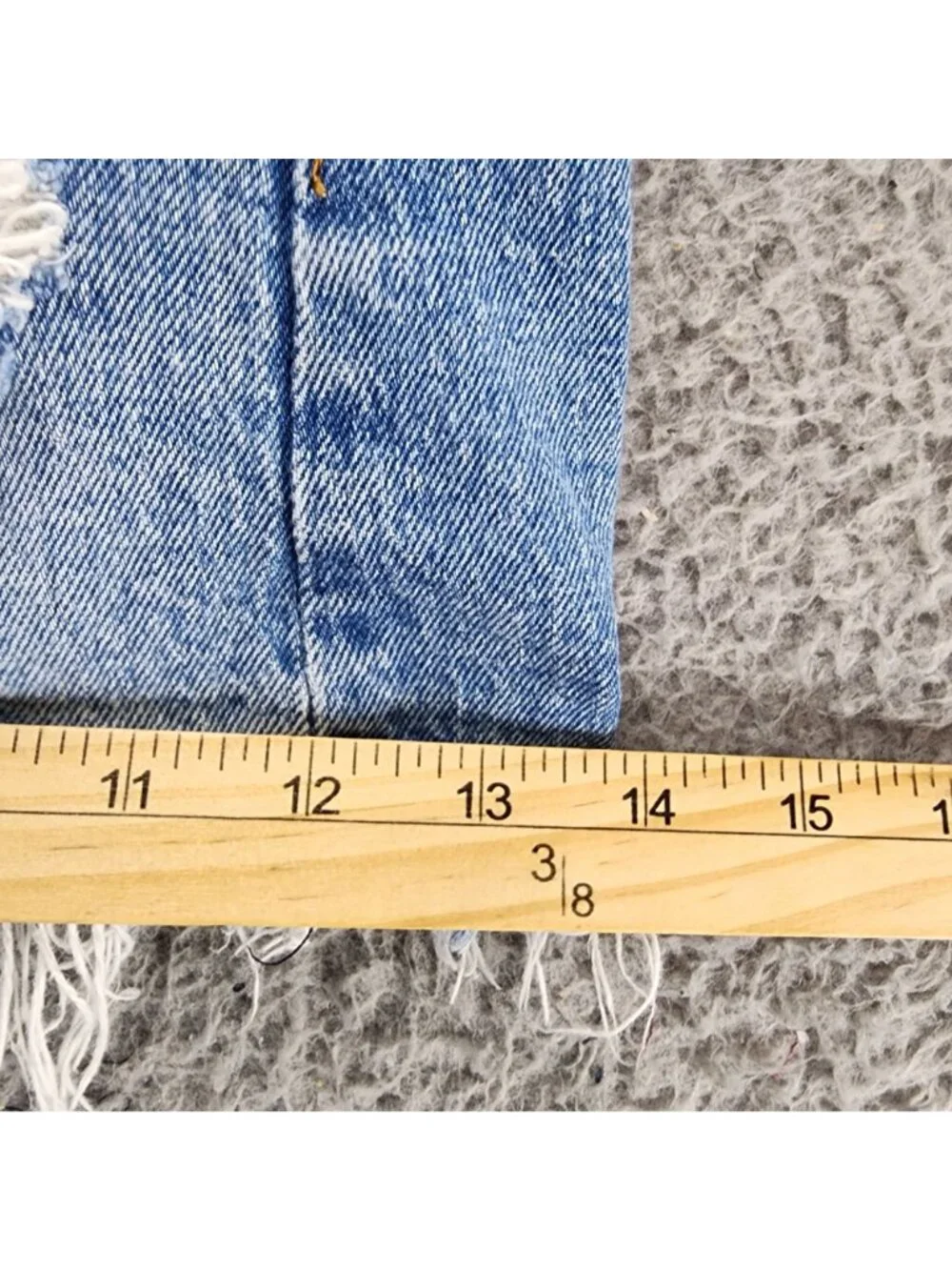 Abercrombie & Fitch Shorts Womens 32 Blue Stretch Denim Destroyed Cut Off *Read*
